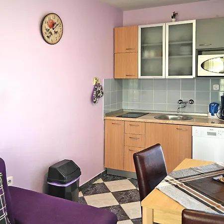 In Near Sandy Beach, Cleaning Included *