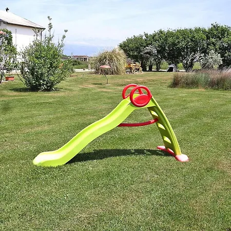 In Near Sandy Beach, Cleaning Included شقة *