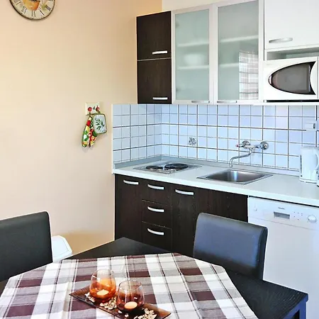 Apartman In Near Sandy Beach, Cleaning Included *