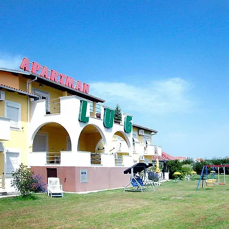 In Near Sandy Beach, Cleaning Included * Privlaka (Zadar)